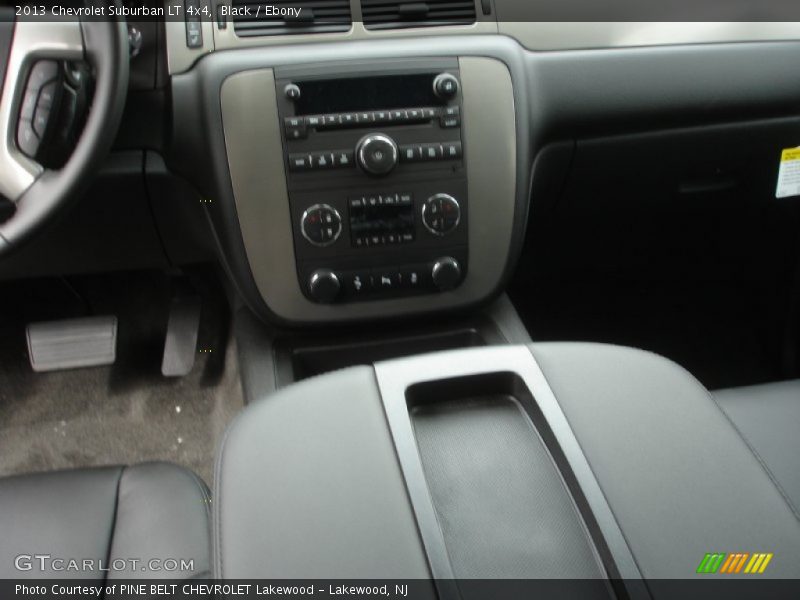 Black / Ebony 2013 Chevrolet Suburban LT 4x4