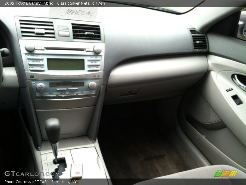 Classic Silver Metallic / Ash 2009 Toyota Camry Hybrid