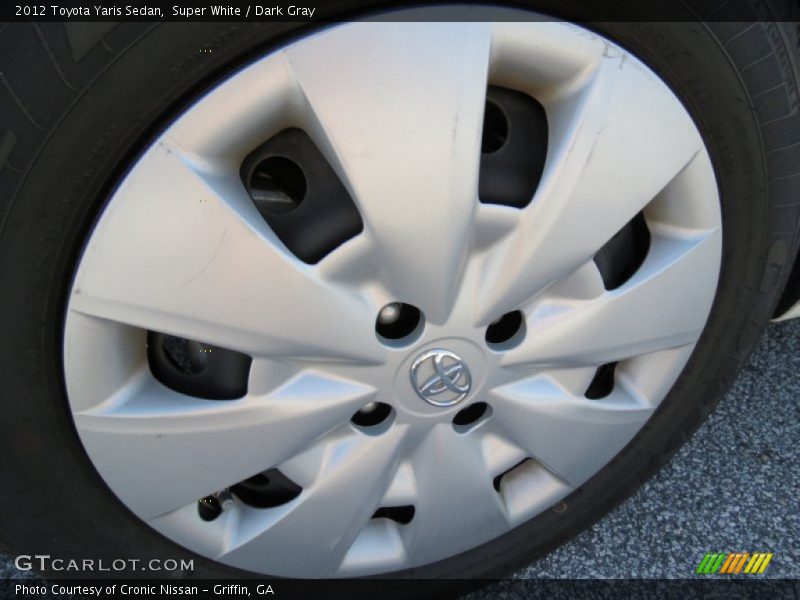 Super White / Dark Gray 2012 Toyota Yaris Sedan