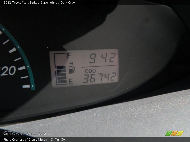 Super White / Dark Gray 2012 Toyota Yaris Sedan