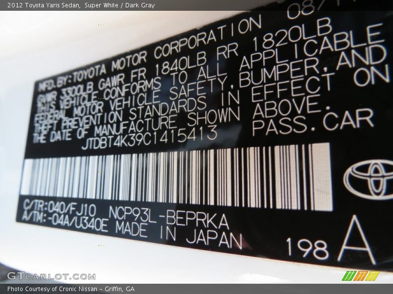 Super White / Dark Gray 2012 Toyota Yaris Sedan