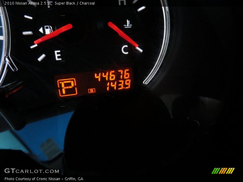 Super Black / Charcoal 2010 Nissan Altima 2.5 SL