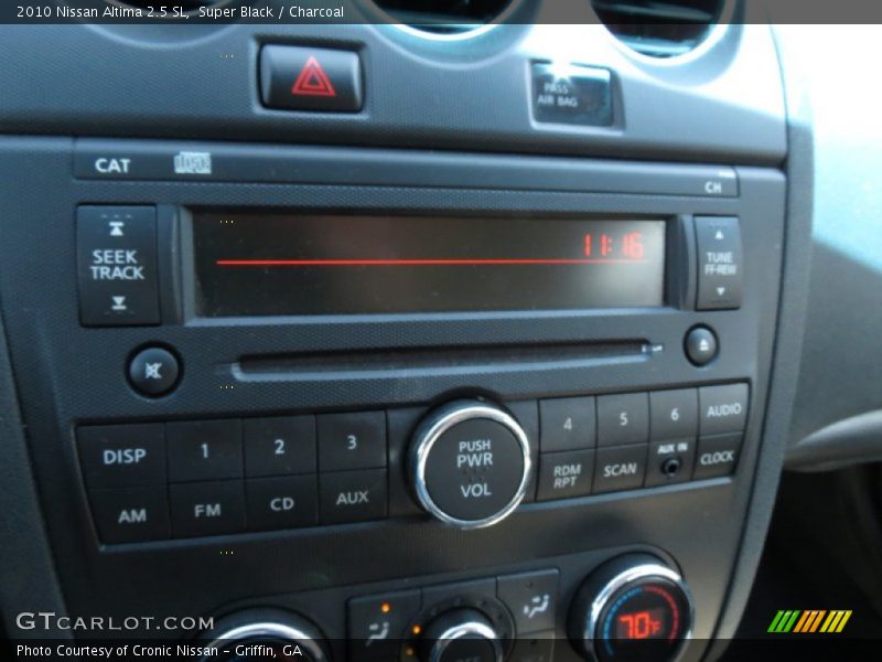 Super Black / Charcoal 2010 Nissan Altima 2.5 SL
