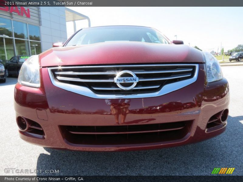 Tuscan Sun / Charcoal 2011 Nissan Altima 2.5 S