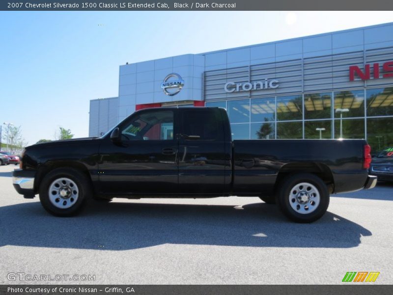 Black / Dark Charcoal 2007 Chevrolet Silverado 1500 Classic LS Extended Cab