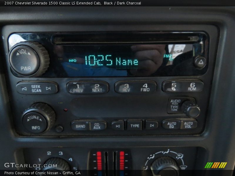 Black / Dark Charcoal 2007 Chevrolet Silverado 1500 Classic LS Extended Cab