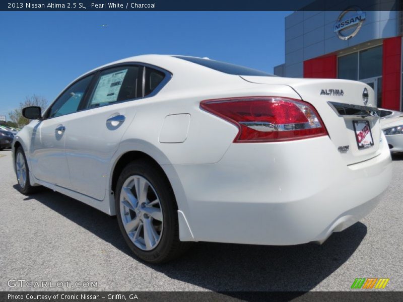 Pearl White / Charcoal 2013 Nissan Altima 2.5 SL