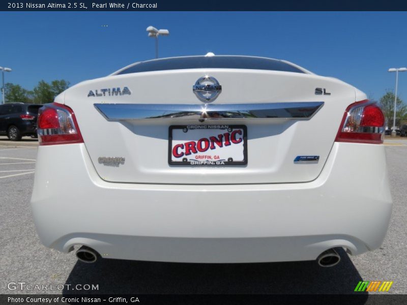 Pearl White / Charcoal 2013 Nissan Altima 2.5 SL