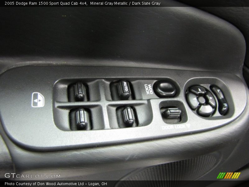 Mineral Gray Metallic / Dark Slate Gray 2005 Dodge Ram 1500 Sport Quad Cab 4x4