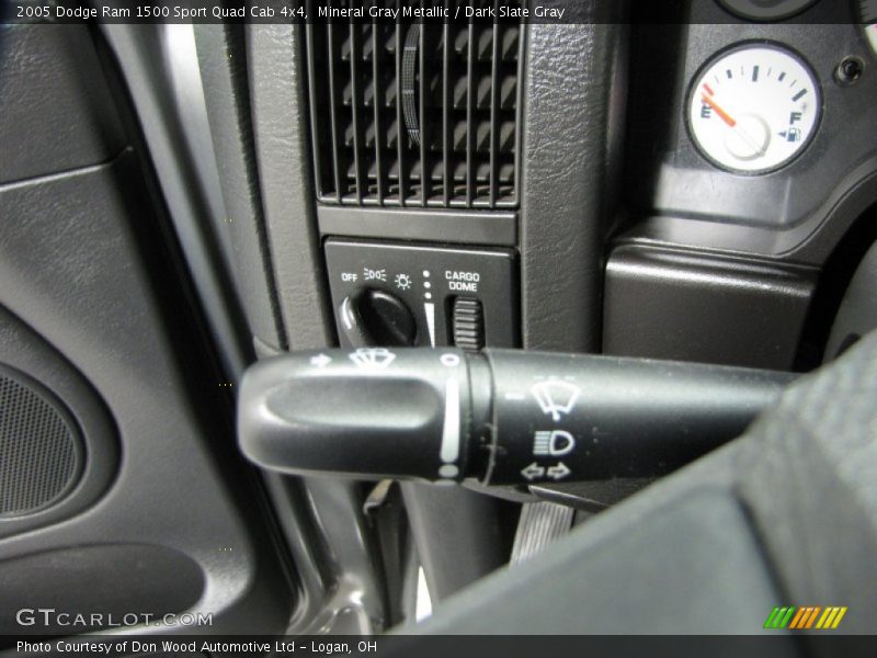 Mineral Gray Metallic / Dark Slate Gray 2005 Dodge Ram 1500 Sport Quad Cab 4x4