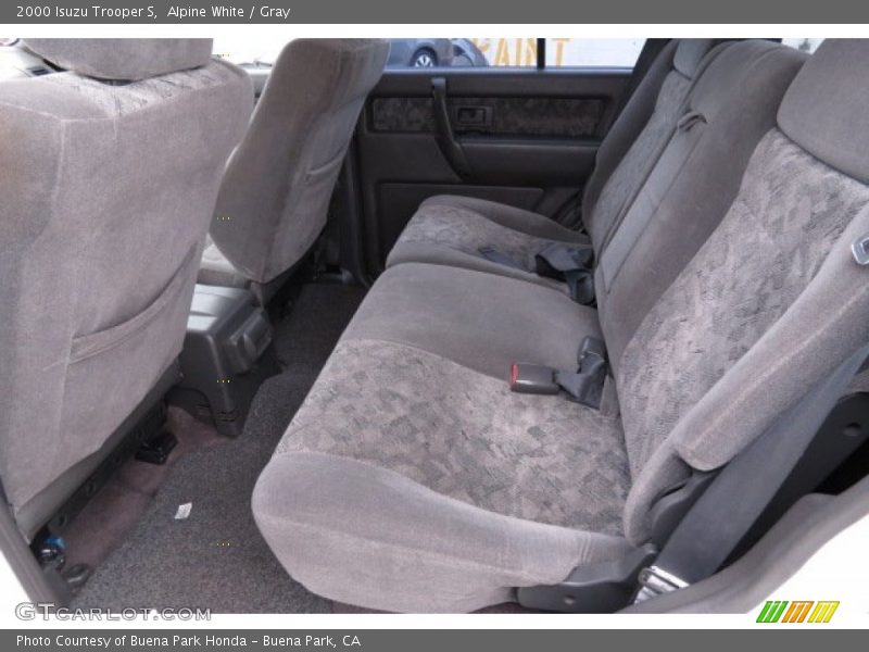 Rear Seat of 2000 Trooper S