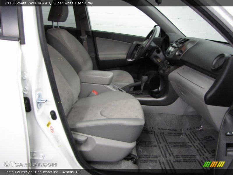 Super White / Ash Gray 2010 Toyota RAV4 I4 4WD