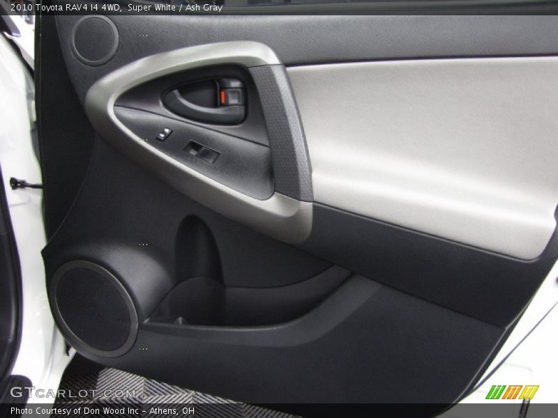 Super White / Ash Gray 2010 Toyota RAV4 I4 4WD