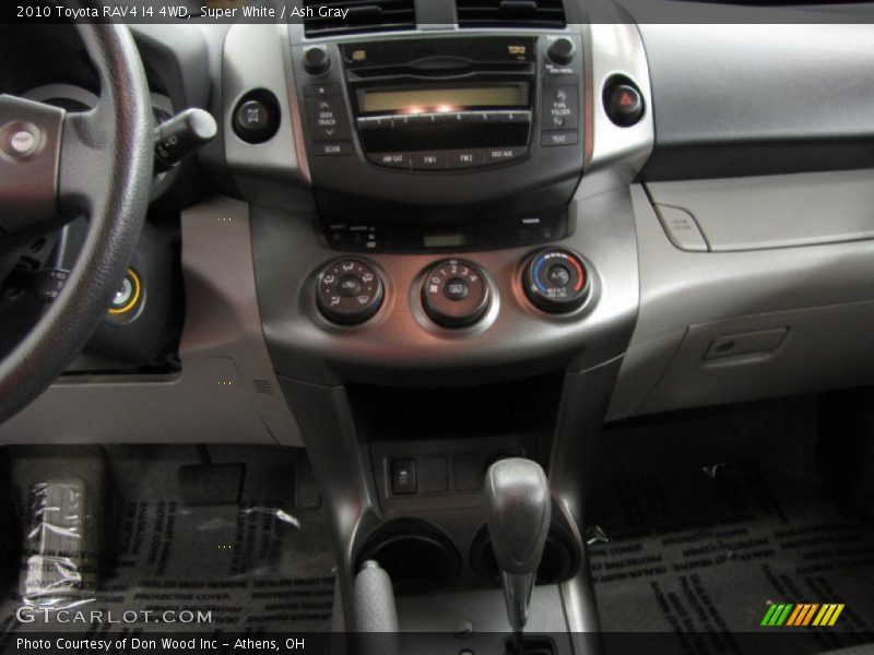 Super White / Ash Gray 2010 Toyota RAV4 I4 4WD