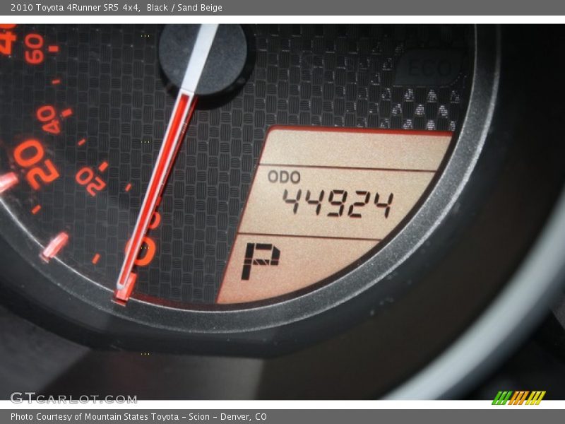 Black / Sand Beige 2010 Toyota 4Runner SR5 4x4