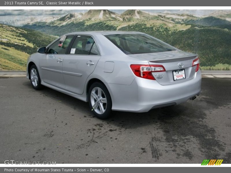Classic Silver Metallic / Black 2013 Toyota Camry SE