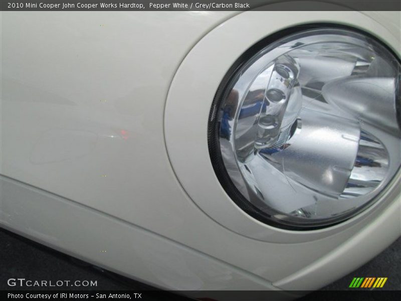 Pepper White / Grey/Carbon Black 2010 Mini Cooper John Cooper Works Hardtop