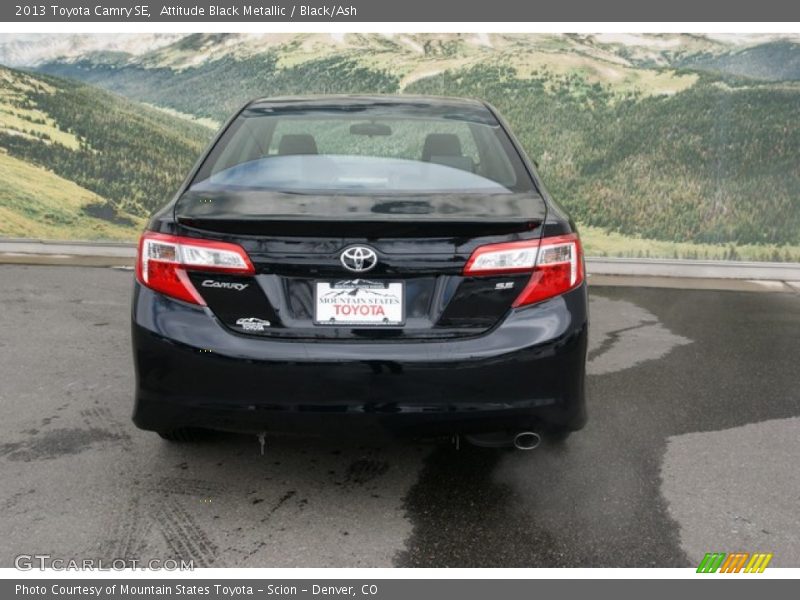 Attitude Black Metallic / Black/Ash 2013 Toyota Camry SE