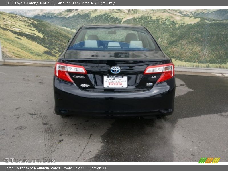 Attitude Black Metallic / Light Gray 2013 Toyota Camry Hybrid LE
