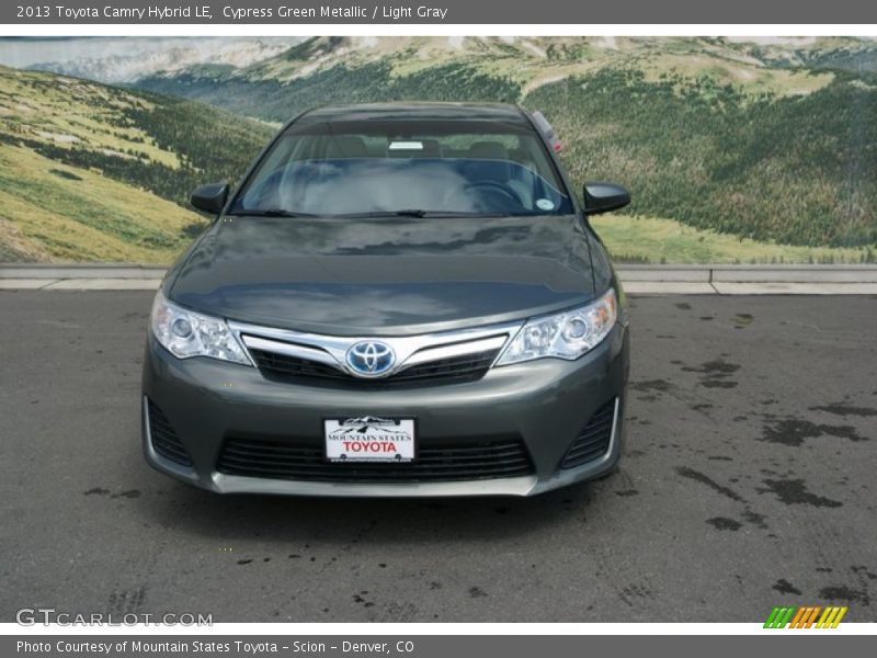 Cypress Green Metallic / Light Gray 2013 Toyota Camry Hybrid LE