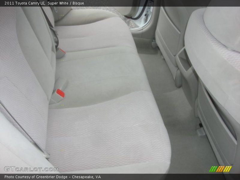 Super White / Bisque 2011 Toyota Camry LE