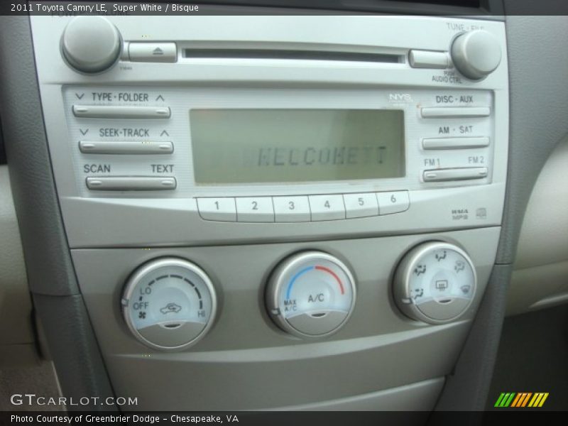 Super White / Bisque 2011 Toyota Camry LE