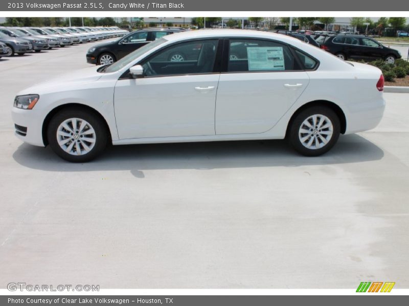 Candy White / Titan Black 2013 Volkswagen Passat 2.5L S