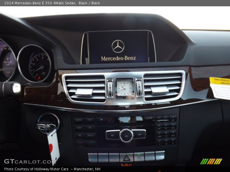 Controls of 2014 E 350 4Matic Sedan