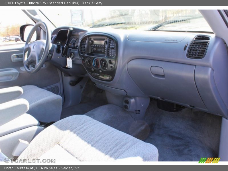 Black / Gray 2001 Toyota Tundra SR5 Extended Cab 4x4