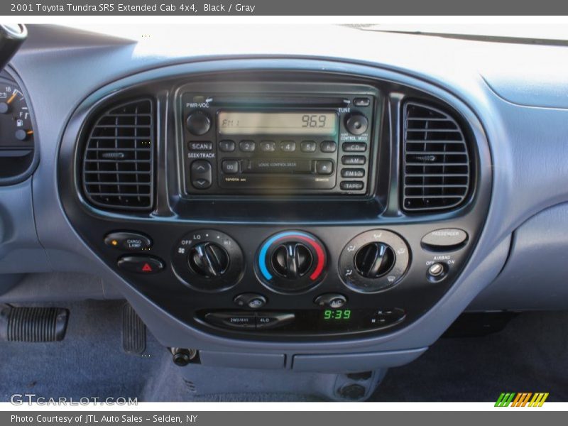Black / Gray 2001 Toyota Tundra SR5 Extended Cab 4x4