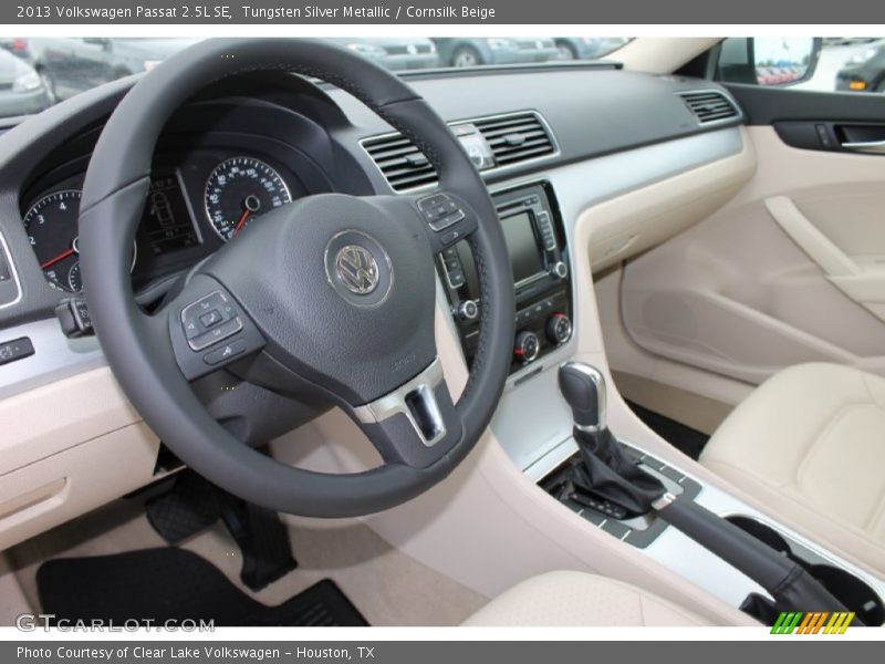 Tungsten Silver Metallic / Cornsilk Beige 2013 Volkswagen Passat 2.5L SE