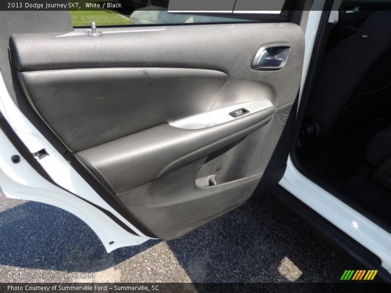 White / Black 2013 Dodge Journey SXT