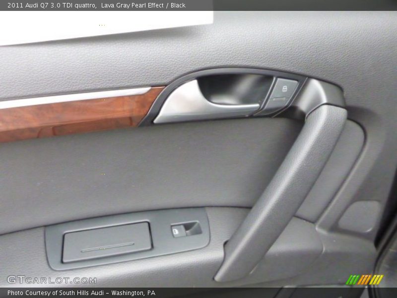 Lava Gray Pearl Effect / Black 2011 Audi Q7 3.0 TDI quattro