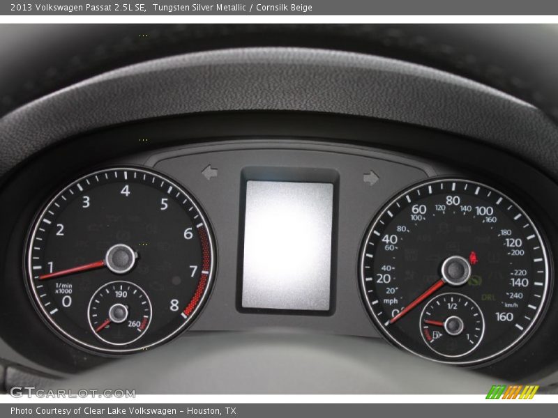 Tungsten Silver Metallic / Cornsilk Beige 2013 Volkswagen Passat 2.5L SE