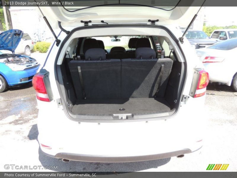 White / Black 2013 Dodge Journey SXT