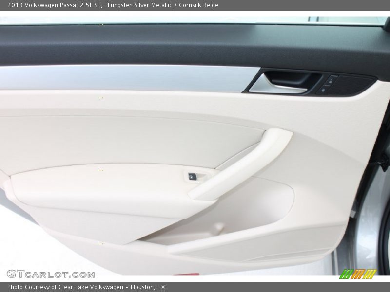 Tungsten Silver Metallic / Cornsilk Beige 2013 Volkswagen Passat 2.5L SE