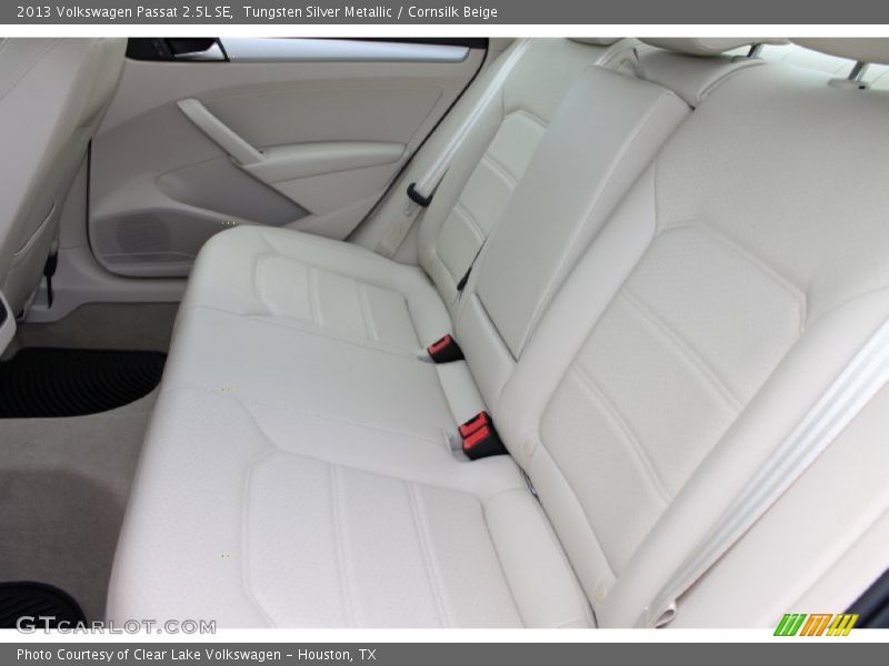 Tungsten Silver Metallic / Cornsilk Beige 2013 Volkswagen Passat 2.5L SE