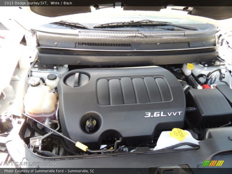 White / Black 2013 Dodge Journey SXT