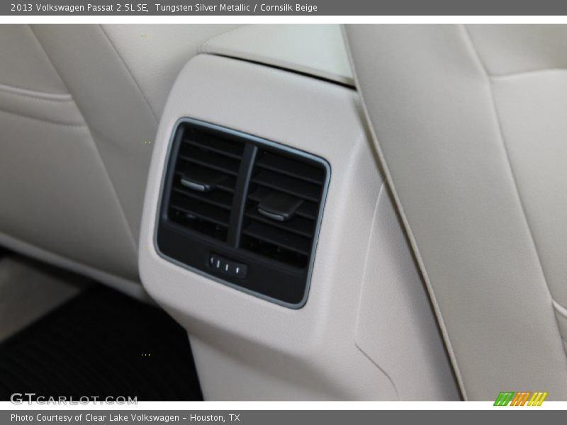 Tungsten Silver Metallic / Cornsilk Beige 2013 Volkswagen Passat 2.5L SE