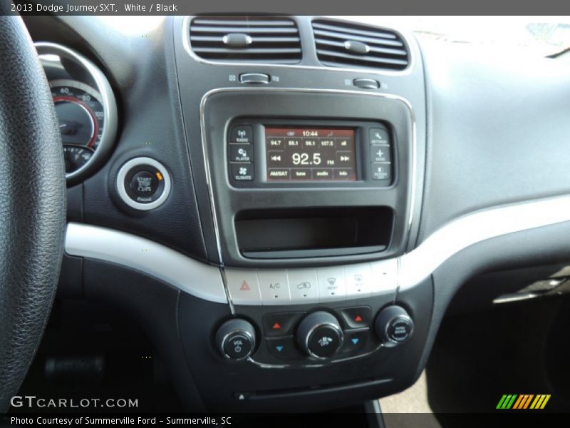 White / Black 2013 Dodge Journey SXT