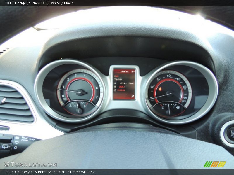 White / Black 2013 Dodge Journey SXT