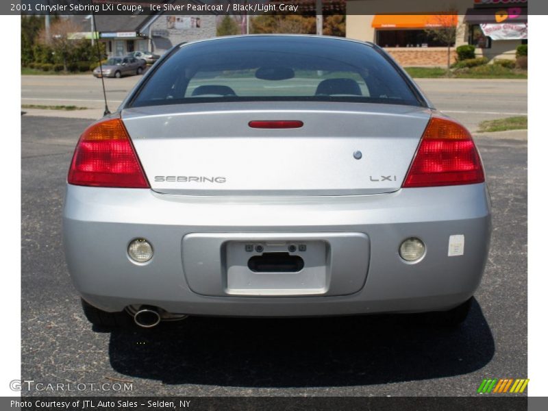 Ice Silver Pearlcoat / Black/Light Gray 2001 Chrysler Sebring LXi Coupe