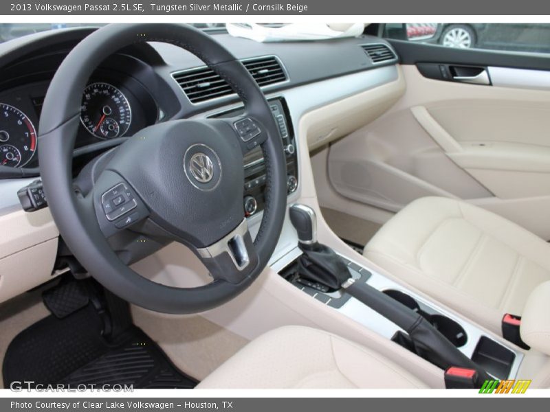 Tungsten Silver Metallic / Cornsilk Beige 2013 Volkswagen Passat 2.5L SE