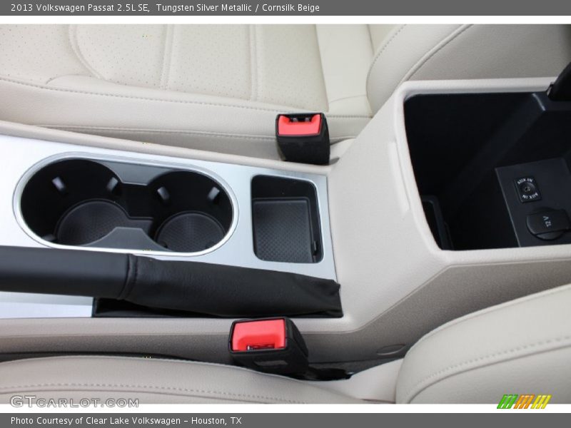 Tungsten Silver Metallic / Cornsilk Beige 2013 Volkswagen Passat 2.5L SE