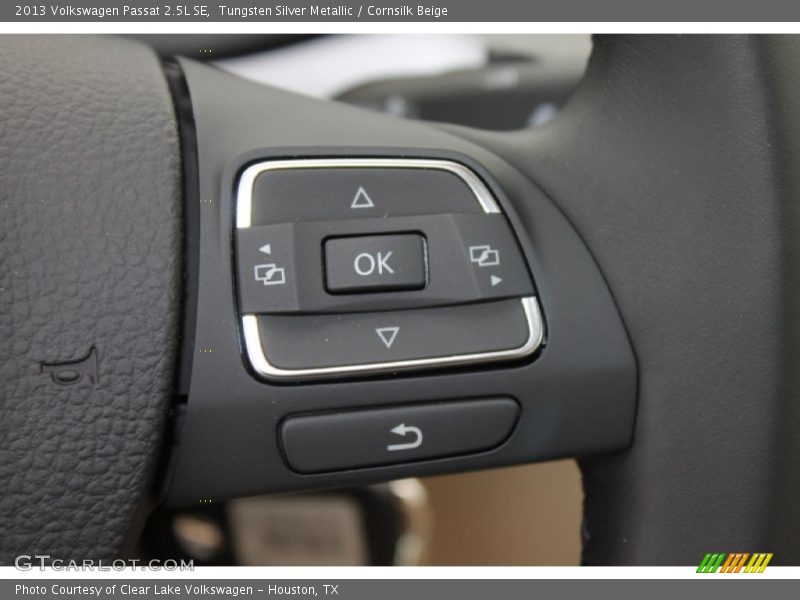 Tungsten Silver Metallic / Cornsilk Beige 2013 Volkswagen Passat 2.5L SE
