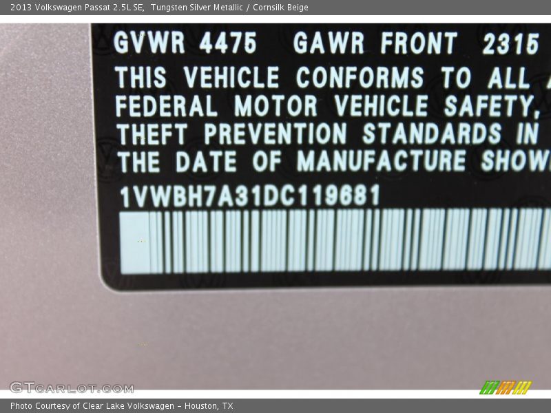 Tungsten Silver Metallic / Cornsilk Beige 2013 Volkswagen Passat 2.5L SE