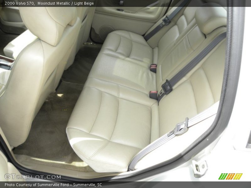 Moondust Metallic / Light Beige 2000 Volvo S70