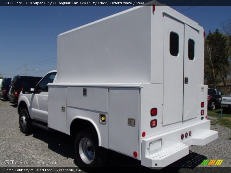 Oxford White / Steel 2013 Ford F350 Super Duty XL Regular Cab 4x4 Utility Truck