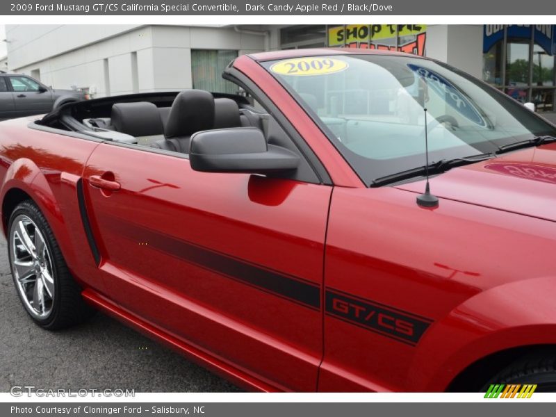 Dark Candy Apple Red / Black/Dove 2009 Ford Mustang GT/CS California Special Convertible