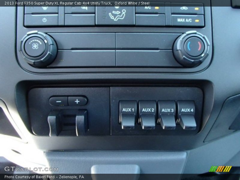 Oxford White / Steel 2013 Ford F350 Super Duty XL Regular Cab 4x4 Utility Truck